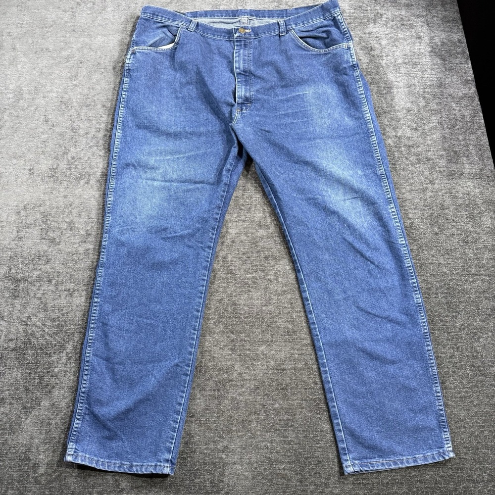 Wrangler Jeans Men's 42x32 Blue Regular Fit Straight Leg 5 Pocket Denim‎ 85900DW
